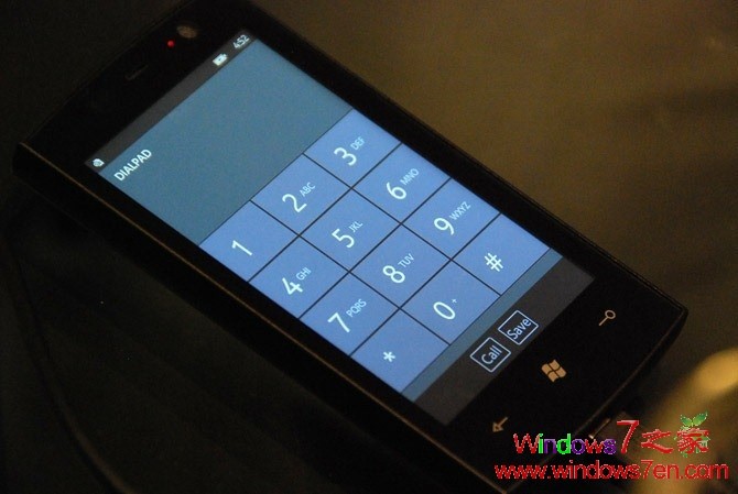 Windows Phone 7 Series Ƭ